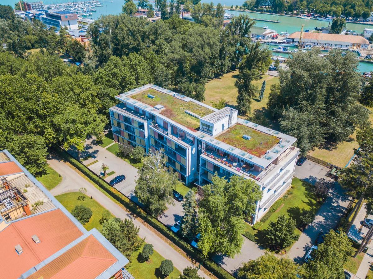 Mf Villa Azur Wellness Apartment ชิโอฟก ภายนอก รูปภาพ